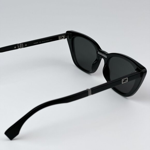 Fendi FE40089I 01C FOLDING BRAND NEW Sunglasses Black Mirror Pattern Women - Picture 11 of 12